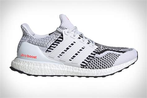 ULTRABOOST 50 DNA Shoes Adidas 